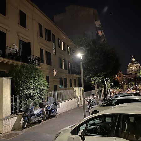 Vatican Home Рим Экстерьер фото